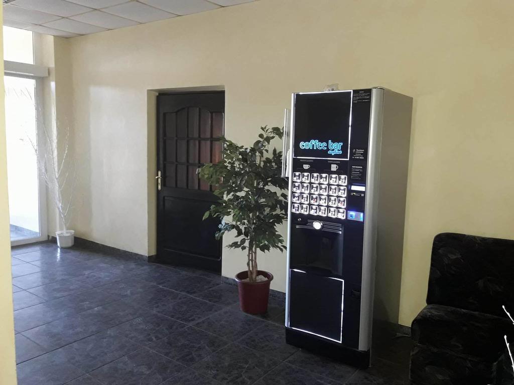 Hotel Vaivorykste Šiauliai Esterno foto